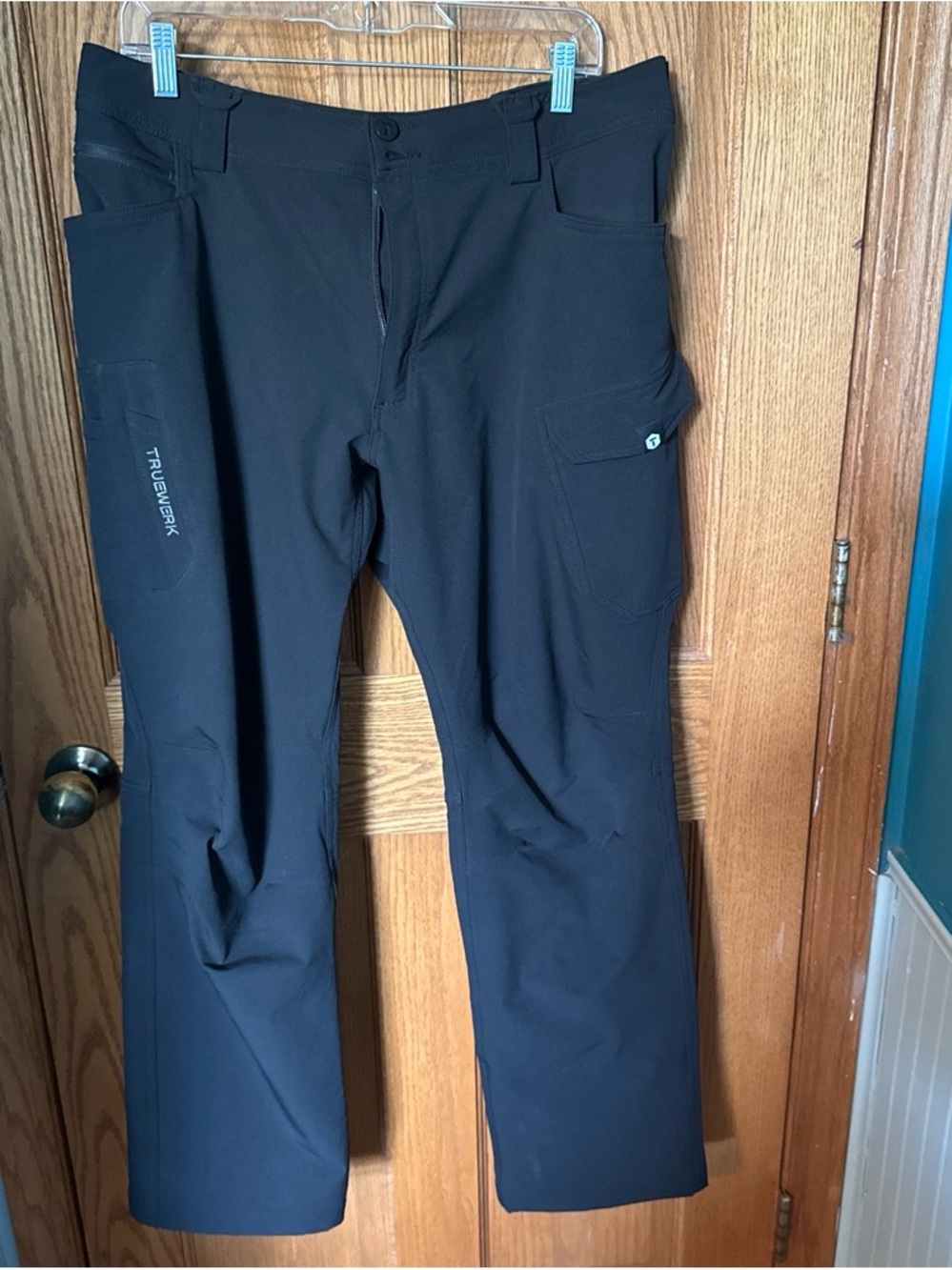 Truewerk Men's Black Performance technical Cargo Pants